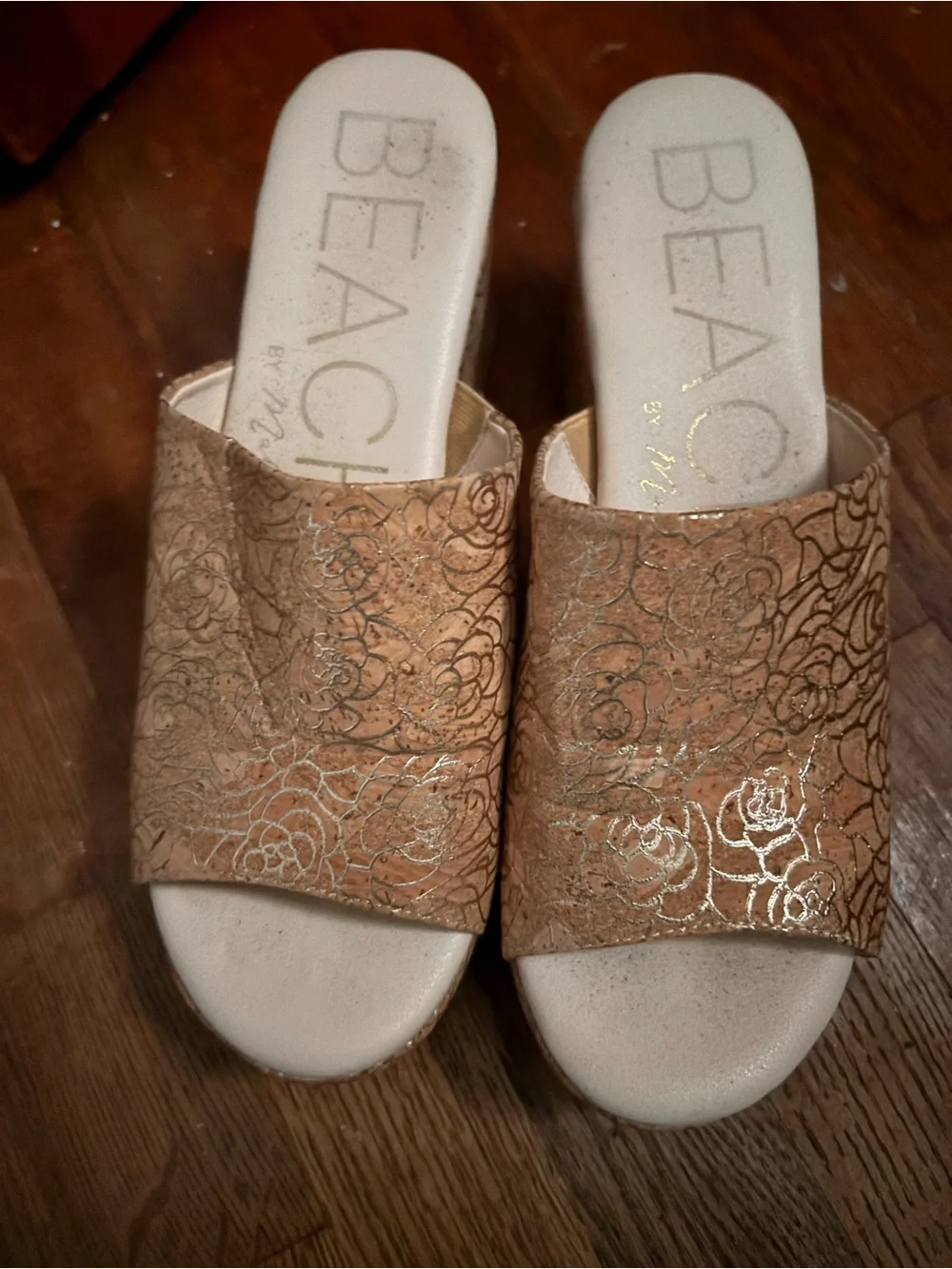 BEACH by MUK LUKS Tan Platform Slide Sandals